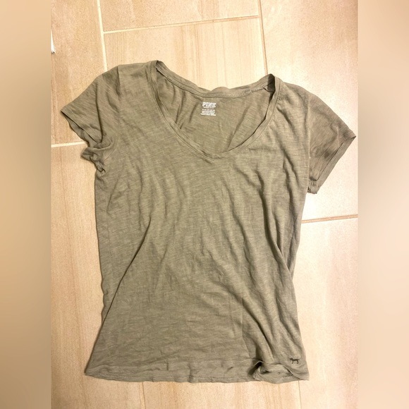 victoria secret PINK green tee - Picture 2 of 2